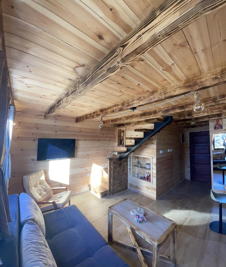 Family Home Masa Жабляк Экстерьер фото